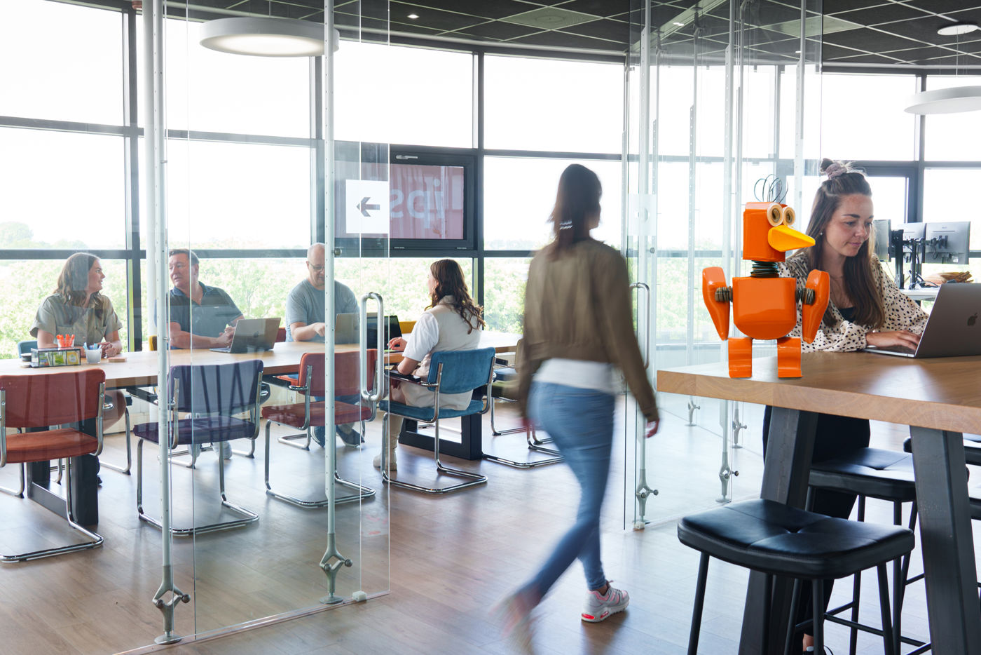 Voorbijlopen Airobot